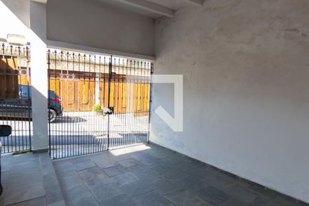 Garagem de casa à venda com 2 quartos, 0m² em Jardim Marajoara, São Paulo