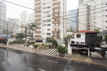 Vista de apartamento à venda com 3 quartos, 133m² em Moema, São Paulo