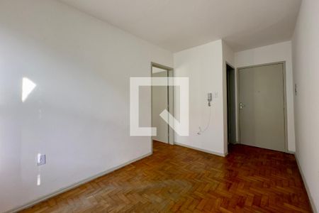 Sala de apartamento à venda com 1 quarto, 35m² em Cavalhada, Porto Alegre