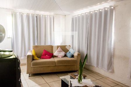 Sala 3 de casa à venda com 6 quartos, 250m² em Bom Jesus, Contagem