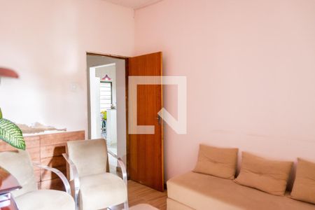 Sala 2 de casa à venda com 6 quartos, 250m² em Bom Jesus, Contagem