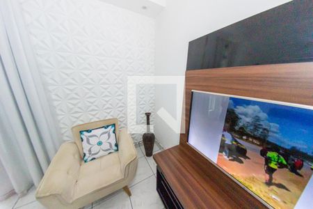 Sala de apartamento à venda com 2 quartos, 57m² em Irajá, Rio de Janeiro