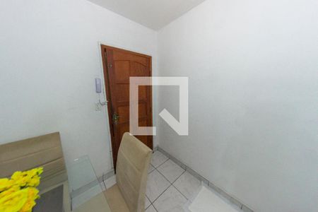 Sala de apartamento à venda com 2 quartos, 57m² em Irajá, Rio de Janeiro