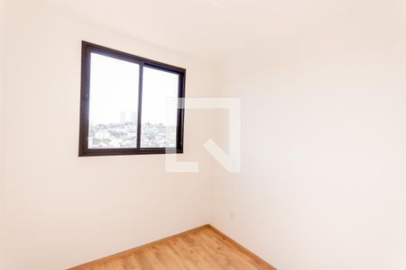 Quarto 2 de apartamento para alugar com 2 quartos, 40m² em Santa Maria, Santo André