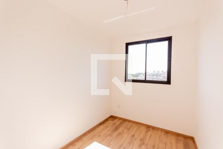 Quarto 1 de apartamento para alugar com 2 quartos, 40m² em Santa Maria, Santo André