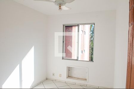 quarto 1 de apartamento à venda com 2 quartos, 60m² em Taquara, Rio de Janeiro