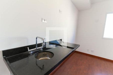 Cozinha de kitnet/studio para alugar com 1 quarto, 27m² em Belenzinho, São Paulo
