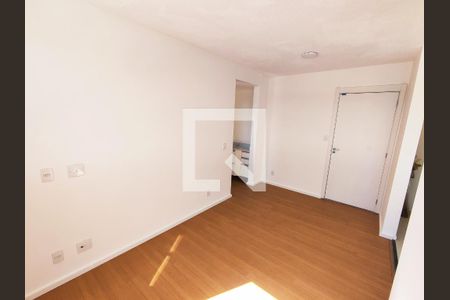 Sala de apartamento para alugar com 1 quarto, 32m² em Piedade, Rio de Janeiro