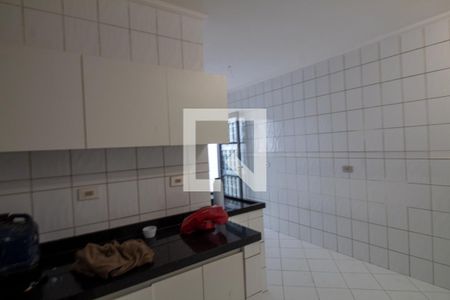 Casa para alugar com 185m², 4 quartos e 4 vagas Casa para alugar com 185m², 4 quartos e 4 vagasCozinha