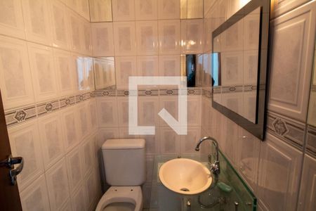 Casa para alugar com 185m², 4 quartos e 4 vagas Casa para alugar com 185m², 4 quartos e 4 vagasLavabo