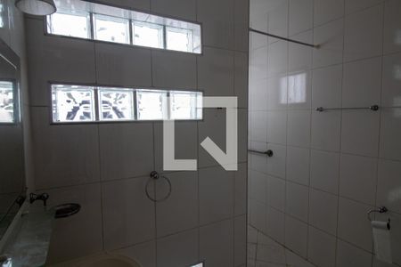 Casa para alugar com 185m², 4 quartos e 4 vagas Casa para alugar com 185m², 4 quartos e 4 vagasBanheiro da Suíte 3