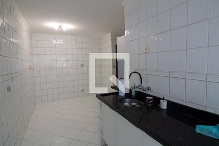 Casa para alugar com 185m², 4 quartos e 4 vagas Casa para alugar com 185m², 4 quartos e 4 vagasCozinha