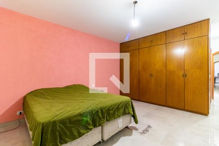 Suíte 1 de casa para alugar com 4 quartos, 192m² em Cidade Ademar, São Paulo