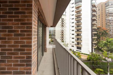 varanda de apartamento à venda com 2 quartos, 99m² em Indianópolis, São Paulo