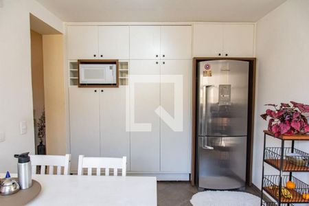 Casa à venda com 2 quartos, 120m² em Cambuci, São Paulo