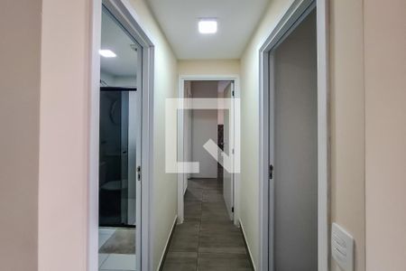 corredor de apartamento para alugar com 2 quartos, 54m² em Vila Independência, São Paulo