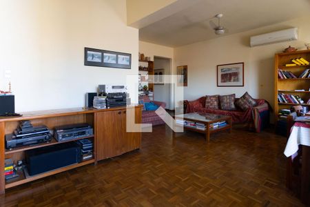 Sala de apartamento para alugar com 2 quartos, 121m² em Urca, Rio de Janeiro