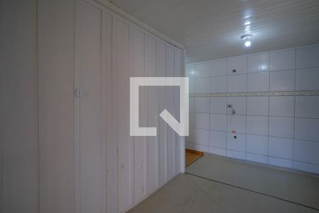 Sala de casa para alugar com 2 quartos, 41m² em Cidade Industrial, Curitiba