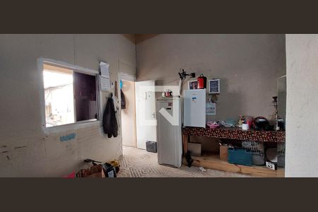 Casa à venda com 115m², 2 quartos e 5 vagas Casa à venda com 115m², 2 quartos e 5 vagasQuarto Garagem