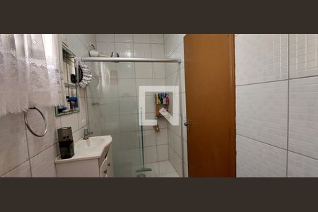 Casa à venda com 115m², 2 quartos e 5 vagas Casa à venda com 115m², 2 quartos e 5 vagasBanheiro 2