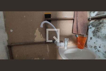 Casa à venda com 115m², 2 quartos e 5 vagas Casa à venda com 115m², 2 quartos e 5 vagasBanheiro Garagem