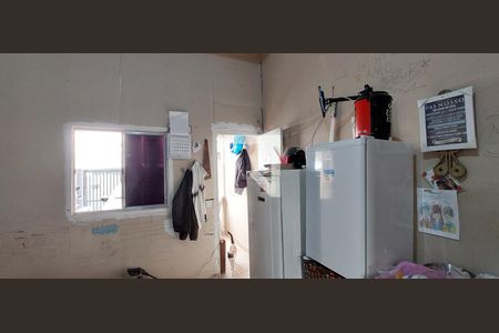 Casa à venda com 115m², 2 quartos e 5 vagas Casa à venda com 115m², 2 quartos e 5 vagasQuarto Garagem