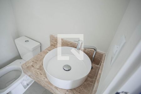 Lavabo de casa à venda com 3 quartos, 119m² em Santa Amelia, Belo Horizonte