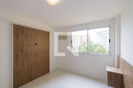 Quarto de apartamento à venda com 1 quarto, 42m² em Jacarepaguá, Rio de Janeiro