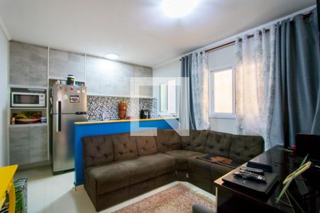 Sala de apartamento para alugar com 2 quartos, 42m² em Vila Guaraciaba, Santo André