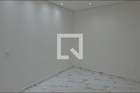 Quarto 1 de apartamento para alugar com 2 quartos, 43m² em Vargem Pequena, Rio de Janeiro