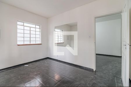 Sala de casa para alugar com 2 quartos, 120m² em Vila Anglo Brasileira, São Paulo