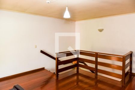 Sala 2 de casa para alugar com 4 quartos, 297m² em Rubem Berta, Porto Alegre