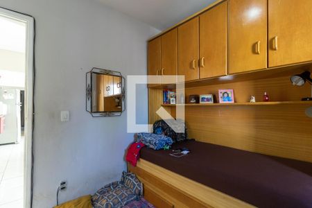 Quarto 1 de casa para alugar com 2 quartos, 75m² em Jardim Bom Tempo, Taboão da Serra