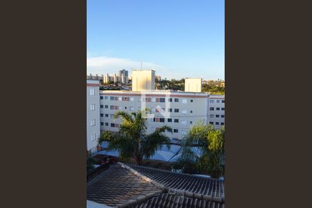 Vista do Quarto 2 de apartamento para alugar com 2 quartos, 50m² em Loteamento Parque São Martinho, Campinas