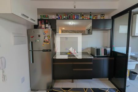 Cozinha de apartamento à venda com 2 quartos, 56m² em Padroeira, Osasco