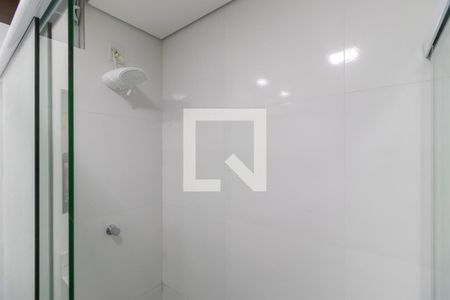 Banheiro de kitnet/studio para alugar com 1 quarto, 37m² em Cidade Universitária, Campinas