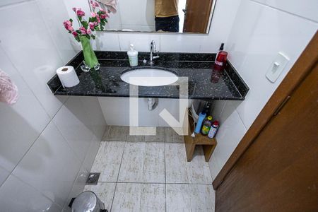 Lavabo de casa para alugar com 3 quartos, 125m² em Etelvina Carneiro, Belo Horizonte