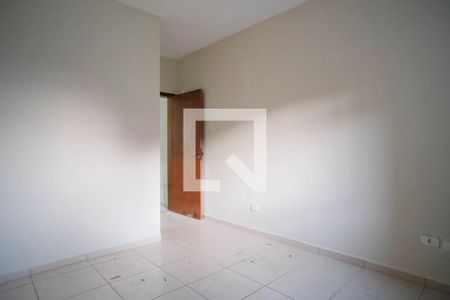 Quarto 1 de casa para alugar com 2 quartos, 72m² em Vila Euthalia, São Paulo