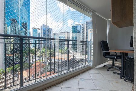 Sala - Varanda de apartamento à venda com 2 quartos, 72m² em Pinheiros, São Paulo