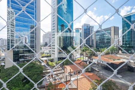 Sala - Vista de apartamento à venda com 2 quartos, 72m² em Pinheiros, São Paulo