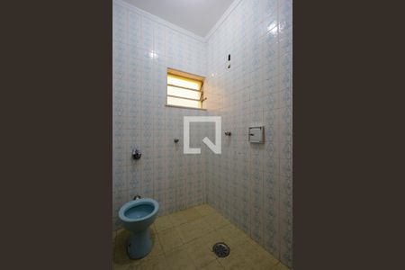 Lavabo de casa para alugar com 3 quartos, 300m² em Chora Menino, São Paulo