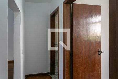 Corredor de apartamento à venda com 2 quartos, 85m² em Sion, Belo Horizonte