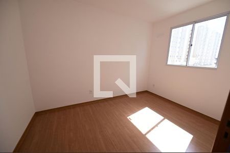 Quarto 1 de apartamento para alugar com 2 quartos, 45m² em  Chácara São Pedro, Aparecida de Goiânia