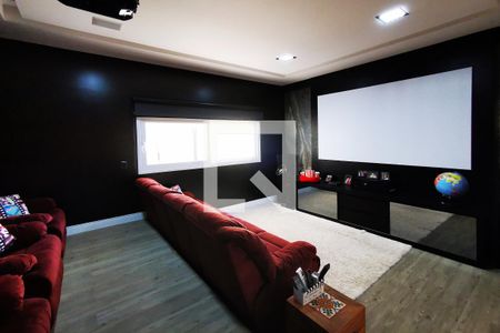 Sala de TV de casa de condomínio à venda com 5 quartos, 589m² em Jundiaí Mirim, Jundiaí