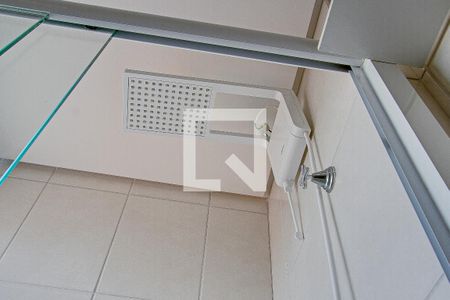 Apartamento para alugar com 2 quartos, 54m² em Serraria, São José