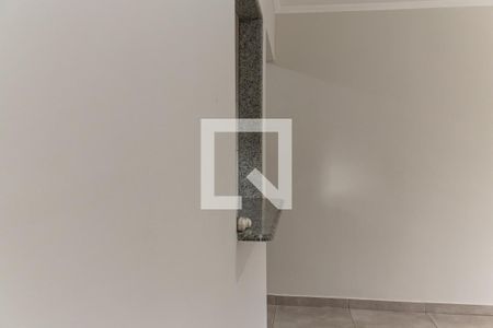 Sala de apartamento para alugar com 3 quartos, 69m² em Chácara Seis de Outubro, São Paulo