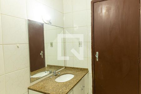 Banheiro de apartamento para alugar com 1 quarto, 38m² em Bela Vista, São Paulo