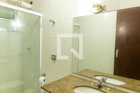 Banheiro de apartamento para alugar com 1 quarto, 38m² em Bela Vista, São Paulo