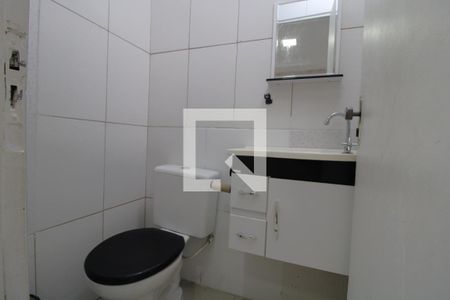 Lavabo de casa à venda com 4 quartos, 125m² em Interlagos, São Paulo