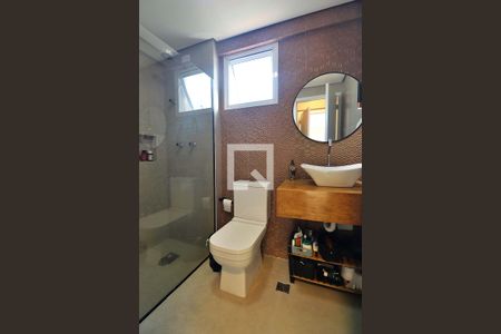 Banheiro da Quarto 1 de apartamento à venda com 1 quarto, 60m² em Campestre, Santo André